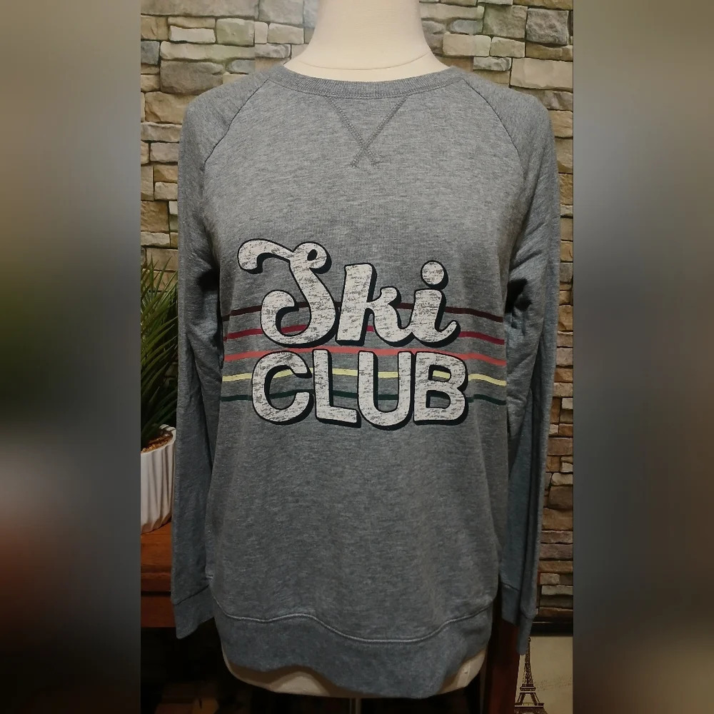 Women's Large Retro‎ Ski Club Sweatshirt